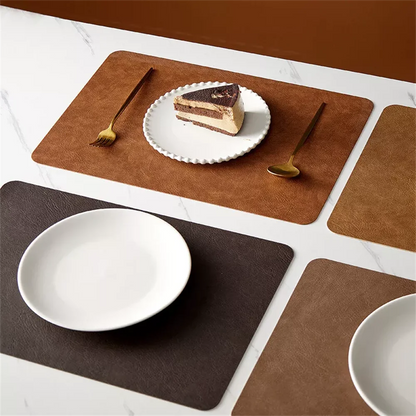 Kunstleder Tischsets Set 🍽️ – Quadratisch, isolierend für Küche, Esszimmer & Restaurant (1/4/6 Stück)